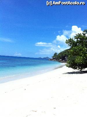 [P04] v am spus ca nu trebuie umbrela, nici sezlong, nisipul ii prea fin ca sa nu vrei sa stai pe el » foto by SSD si SMB*
 - 
<span class="allrVoted glyphicon glyphicon-heart hidden" id="av483658"></span>
<a class="m-l-10 hidden" id="sv483658" onclick="voting_Foto_DelVot(,483658,1613)" role="button">șterge vot <span class="glyphicon glyphicon-remove"></span></a>
<a id="v9483658" class=" c-red"  onclick="voting_Foto_SetVot(483658)" role="button"><span class="glyphicon glyphicon-heart-empty"></span> <b>LIKE</b> = Votează poza</a> <img class="hidden"  id="f483658W9" src="/imagini/loader.gif" border="0" /><span class="AjErrMes hidden" id="e483658ErM"></span>