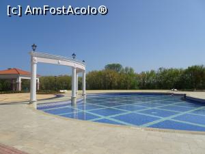 [P10] Marina Royal Palace - piscina de relaxare » foto by nicole33
 - 
<span class="allrVoted glyphicon glyphicon-heart hidden" id="av1270410"></span>
<a class="m-l-10 hidden" id="sv1270410" onclick="voting_Foto_DelVot(,1270410,1618)" role="button">șterge vot <span class="glyphicon glyphicon-remove"></span></a>
<a id="v91270410" class=" c-red"  onclick="voting_Foto_SetVot(1270410)" role="button"><span class="glyphicon glyphicon-heart-empty"></span> <b>LIKE</b> = Votează poza</a> <img class="hidden"  id="f1270410W9" src="/imagini/loader.gif" border="0" /><span class="AjErrMes hidden" id="e1270410ErM"></span>