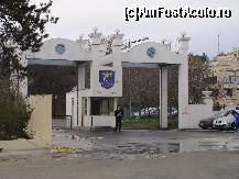 [P02] intrarea in resort » foto by geosler
 - 
<span class="allrVoted glyphicon glyphicon-heart hidden" id="av63113"></span>
<a class="m-l-10 hidden" id="sv63113" onclick="voting_Foto_DelVot(,63113,1618)" role="button">șterge vot <span class="glyphicon glyphicon-remove"></span></a>
<a id="v963113" class=" c-red"  onclick="voting_Foto_SetVot(63113)" role="button"><span class="glyphicon glyphicon-heart-empty"></span> <b>LIKE</b> = Votează poza</a> <img class="hidden"  id="f63113W9" src="/imagini/loader.gif" border="0" /><span class="AjErrMes hidden" id="e63113ErM"></span>