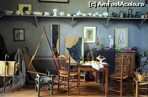 [P07] Atelierul Paul Cézanne, mobilier si obiecte ce apar in naturile moarte » foto by Dan-Ioan
 - 
<span class="allrVoted glyphicon glyphicon-heart hidden" id="av560747"></span>
<a class="m-l-10 hidden" id="sv560747" onclick="voting_Foto_DelVot(,560747,1628)" role="button">șterge vot <span class="glyphicon glyphicon-remove"></span></a>
<a id="v9560747" class=" c-red"  onclick="voting_Foto_SetVot(560747)" role="button"><span class="glyphicon glyphicon-heart-empty"></span> <b>LIKE</b> = Votează poza</a> <img class="hidden"  id="f560747W9" src="/imagini/loader.gif" border="0" /><span class="AjErrMes hidden" id="e560747ErM"></span>