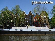 [P18] AMSTERDAM - plimbare pe canale  - se vede frumusetea caselor divers colorate si cu ferestre imense special construite pentru a intra mobila » foto by kmy
 - 
<span class="allrVoted glyphicon glyphicon-heart hidden" id="av212878"></span>
<a class="m-l-10 hidden" id="sv212878" onclick="voting_Foto_DelVot(,212878,1639)" role="button">șterge vot <span class="glyphicon glyphicon-remove"></span></a>
<a id="v9212878" class=" c-red"  onclick="voting_Foto_SetVot(212878)" role="button"><span class="glyphicon glyphicon-heart-empty"></span> <b>LIKE</b> = Votează poza</a> <img class="hidden"  id="f212878W9" src="/imagini/loader.gif" border="0" /><span class="AjErrMes hidden" id="e212878ErM"></span>