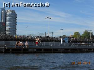 [P50] Amsterdam - » foto by iulianic
 - 
<span class="allrVoted glyphicon glyphicon-heart hidden" id="av826079"></span>
<a class="m-l-10 hidden" id="sv826079" onclick="voting_Foto_DelVot(,826079,1639)" role="button">șterge vot <span class="glyphicon glyphicon-remove"></span></a>
<a id="v9826079" class=" c-red"  onclick="voting_Foto_SetVot(826079)" role="button"><span class="glyphicon glyphicon-heart-empty"></span> <b>LIKE</b> = Votează poza</a> <img class="hidden"  id="f826079W9" src="/imagini/loader.gif" border="0" /><span class="AjErrMes hidden" id="e826079ErM"></span>