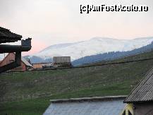 [P17] muntii cu zapada vegheaza culoarul Rucar-Bran » foto by cosminp
 - 
<span class="allrVoted glyphicon glyphicon-heart hidden" id="av200067"></span>
<a class="m-l-10 hidden" id="sv200067" onclick="voting_Foto_DelVot(,200067,1656)" role="button">șterge vot <span class="glyphicon glyphicon-remove"></span></a>
<a id="v9200067" class=" c-red"  onclick="voting_Foto_SetVot(200067)" role="button"><span class="glyphicon glyphicon-heart-empty"></span> <b>LIKE</b> = Votează poza</a> <img class="hidden"  id="f200067W9" src="/imagini/loader.gif" border="0" /><span class="AjErrMes hidden" id="e200067ErM"></span>
