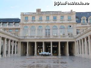 [P19] Palais Royale » foto by alb1573
 - 
<span class="allrVoted glyphicon glyphicon-heart hidden" id="av701857"></span>
<a class="m-l-10 hidden" id="sv701857" onclick="voting_Foto_DelVot(,701857,1684)" role="button">șterge vot <span class="glyphicon glyphicon-remove"></span></a>
<a id="v9701857" class=" c-red"  onclick="voting_Foto_SetVot(701857)" role="button"><span class="glyphicon glyphicon-heart-empty"></span> <b>LIKE</b> = Votează poza</a> <img class="hidden"  id="f701857W9" src="/imagini/loader.gif" border="0" /><span class="AjErrMes hidden" id="e701857ErM"></span>