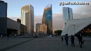 [P42] o scurta vizita in cartierul La defense » foto by calincheita
 - 
<span class="allrVoted glyphicon glyphicon-heart hidden" id="av667645"></span>
<a class="m-l-10 hidden" id="sv667645" onclick="voting_Foto_DelVot(,667645,1684)" role="button">șterge vot <span class="glyphicon glyphicon-remove"></span></a>
<a id="v9667645" class=" c-red"  onclick="voting_Foto_SetVot(667645)" role="button"><span class="glyphicon glyphicon-heart-empty"></span> <b>LIKE</b> = Votează poza</a> <img class="hidden"  id="f667645W9" src="/imagini/loader.gif" border="0" /><span class="AjErrMes hidden" id="e667645ErM"></span>