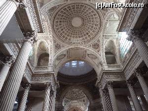 [P18] Panteonul, Paris » foto by DepartureGate7
 - 
<span class="allrVoted glyphicon glyphicon-heart hidden" id="av595421"></span>
<a class="m-l-10 hidden" id="sv595421" onclick="voting_Foto_DelVot(,595421,1684)" role="button">șterge vot <span class="glyphicon glyphicon-remove"></span></a>
<a id="v9595421" class=" c-red"  onclick="voting_Foto_SetVot(595421)" role="button"><span class="glyphicon glyphicon-heart-empty"></span> <b>LIKE</b> = Votează poza</a> <img class="hidden"  id="f595421W9" src="/imagini/loader.gif" border="0" /><span class="AjErrMes hidden" id="e595421ErM"></span>