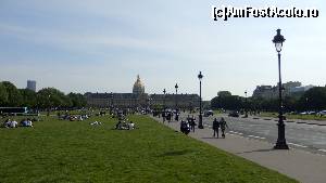 [P21] Esplanade des Invalides, Paris » foto by DepartureGate7
 - 
<span class="allrVoted glyphicon glyphicon-heart hidden" id="av595424"></span>
<a class="m-l-10 hidden" id="sv595424" onclick="voting_Foto_DelVot(,595424,1684)" role="button">șterge vot <span class="glyphicon glyphicon-remove"></span></a>
<a id="v9595424" class=" c-red"  onclick="voting_Foto_SetVot(595424)" role="button"><span class="glyphicon glyphicon-heart-empty"></span> <b>LIKE</b> = Votează poza</a> <img class="hidden"  id="f595424W9" src="/imagini/loader.gif" border="0" /><span class="AjErrMes hidden" id="e595424ErM"></span>