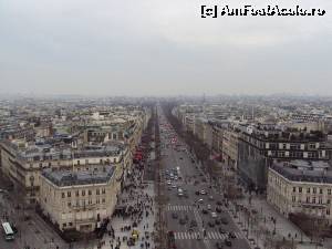 [P07] Vedere din Arcul de Triumf » foto by riki
 - 
<span class="allrVoted glyphicon glyphicon-heart hidden" id="av678903"></span>
<a class="m-l-10 hidden" id="sv678903" onclick="voting_Foto_DelVot(,678903,1684)" role="button">șterge vot <span class="glyphicon glyphicon-remove"></span></a>
<a id="v9678903" class=" c-red"  onclick="voting_Foto_SetVot(678903)" role="button"><span class="glyphicon glyphicon-heart-empty"></span> <b>LIKE</b> = Votează poza</a> <img class="hidden"  id="f678903W9" src="/imagini/loader.gif" border="0" /><span class="AjErrMes hidden" id="e678903ErM"></span>