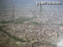 [P01] Inainte de-a ateriza pe aeroportul Paris-Orly, avionul face un tur al orasului, puteti astfel distinge Turnul Eiffel si Tour de Montparnasse,in planul secund » foto by dorgo
 - 
<span class="allrVoted glyphicon glyphicon-heart hidden" id="av274194"></span>
<a class="m-l-10 hidden" id="sv274194" onclick="voting_Foto_DelVot(,274194,1684)" role="button">șterge vot <span class="glyphicon glyphicon-remove"></span></a>
<a id="v9274194" class=" c-red"  onclick="voting_Foto_SetVot(274194)" role="button"><span class="glyphicon glyphicon-heart-empty"></span> <b>LIKE</b> = Votează poza</a> <img class="hidden"  id="f274194W9" src="/imagini/loader.gif" border="0" /><span class="AjErrMes hidden" id="e274194ErM"></span>