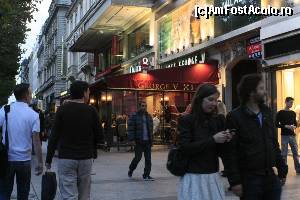 [P27] 'Aux Champs-Elysees, aux Champs Elysees'
 https://www.youtube.com/watch?v=d7-UcdcK4AA » foto by dorgo
 - 
<span class="allrVoted glyphicon glyphicon-heart hidden" id="av680684"></span>
<a class="m-l-10 hidden" id="sv680684" onclick="voting_Foto_DelVot(,680684,1684)" role="button">șterge vot <span class="glyphicon glyphicon-remove"></span></a>
<a id="v9680684" class=" c-red"  onclick="voting_Foto_SetVot(680684)" role="button"><span class="glyphicon glyphicon-heart-empty"></span> <b>LIKE</b> = Votează poza</a> <img class="hidden"  id="f680684W9" src="/imagini/loader.gif" border="0" /><span class="AjErrMes hidden" id="e680684ErM"></span>