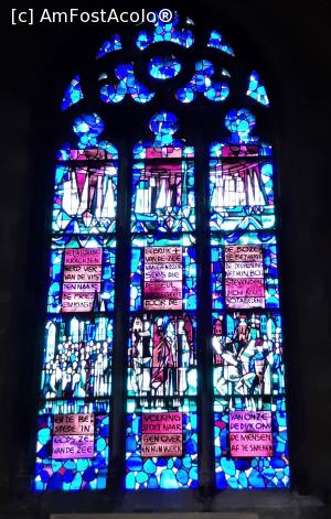 [P21] Vitralii frumoase în biserica Sint-Petrus-en-Pauluskerk » foto by BOGDAN DSN
 - 
<span class="allrVoted glyphicon glyphicon-heart hidden" id="av1153071"></span>
<a class="m-l-10 hidden" id="sv1153071" onclick="voting_Foto_DelVot(,1153071,1694)" role="button">șterge vot <span class="glyphicon glyphicon-remove"></span></a>
<a id="v91153071" class=" c-red"  onclick="voting_Foto_SetVot(1153071)" role="button"><span class="glyphicon glyphicon-heart-empty"></span> <b>LIKE</b> = Votează poza</a> <img class="hidden"  id="f1153071W9" src="/imagini/loader.gif" border="0" /><span class="AjErrMes hidden" id="e1153071ErM"></span>
