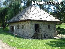 [P45] muzeul satului - moara » foto by libertango
 - 
<span class="allrVoted glyphicon glyphicon-heart hidden" id="av56380"></span>
<a class="m-l-10 hidden" id="sv56380" onclick="voting_Foto_DelVot(,56380,1707)" role="button">șterge vot <span class="glyphicon glyphicon-remove"></span></a>
<a id="v956380" class=" c-red"  onclick="voting_Foto_SetVot(56380)" role="button"><span class="glyphicon glyphicon-heart-empty"></span> <b>LIKE</b> = Votează poza</a> <img class="hidden"  id="f56380W9" src="/imagini/loader.gif" border="0" /><span class="AjErrMes hidden" id="e56380ErM"></span>