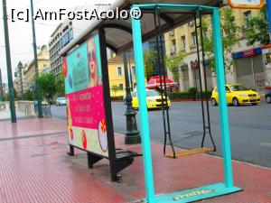 [P13] Leaganul din statia de autobuz » foto by vulpe mihaela
 - 
<span class="allrVoted glyphicon glyphicon-heart hidden" id="av755058"></span>
<a class="m-l-10 hidden" id="sv755058" onclick="voting_Foto_DelVot(,755058,1710)" role="button">șterge vot <span class="glyphicon glyphicon-remove"></span></a>
<a id="v9755058" class=" c-red"  onclick="voting_Foto_SetVot(755058)" role="button"><span class="glyphicon glyphicon-heart-empty"></span> <b>LIKE</b> = Votează poza</a> <img class="hidden"  id="f755058W9" src="/imagini/loader.gif" border="0" /><span class="AjErrMes hidden" id="e755058ErM"></span>