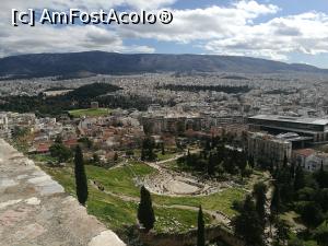 [P18] Vedere spre Teatrul lui Dyonisos » foto by crismis
 - 
<span class="allrVoted glyphicon glyphicon-heart hidden" id="av946483"></span>
<a class="m-l-10 hidden" id="sv946483" onclick="voting_Foto_DelVot(,946483,1710)" role="button">șterge vot <span class="glyphicon glyphicon-remove"></span></a>
<a id="v9946483" class=" c-red"  onclick="voting_Foto_SetVot(946483)" role="button"><span class="glyphicon glyphicon-heart-empty"></span> <b>LIKE</b> = Votează poza</a> <img class="hidden"  id="f946483W9" src="/imagini/loader.gif" border="0" /><span class="AjErrMes hidden" id="e946483ErM"></span>