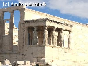 [P26] Erechtheionul (zoom pe porticul cu cariatide)  » foto by crismis
 - 
<span class="allrVoted glyphicon glyphicon-heart hidden" id="av946491"></span>
<a class="m-l-10 hidden" id="sv946491" onclick="voting_Foto_DelVot(,946491,1710)" role="button">șterge vot <span class="glyphicon glyphicon-remove"></span></a>
<a id="v9946491" class=" c-red"  onclick="voting_Foto_SetVot(946491)" role="button"><span class="glyphicon glyphicon-heart-empty"></span> <b>LIKE</b> = Votează poza</a> <img class="hidden"  id="f946491W9" src="/imagini/loader.gif" border="0" /><span class="AjErrMes hidden" id="e946491ErM"></span>