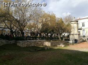 [P33] Monumentul lui Lisikrates » foto by crismis
 - 
<span class="allrVoted glyphicon glyphicon-heart hidden" id="av946505"></span>
<a class="m-l-10 hidden" id="sv946505" onclick="voting_Foto_DelVot(,946505,1710)" role="button">șterge vot <span class="glyphicon glyphicon-remove"></span></a>
<a id="v9946505" class=" c-red"  onclick="voting_Foto_SetVot(946505)" role="button"><span class="glyphicon glyphicon-heart-empty"></span> <b>LIKE</b> = Votează poza</a> <img class="hidden"  id="f946505W9" src="/imagini/loader.gif" border="0" /><span class="AjErrMes hidden" id="e946505ErM"></span>