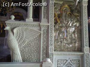 [P11] 'Tesatura' in marmura la o biserica din Pireu » foto by _Traveller
 - 
<span class="allrVoted glyphicon glyphicon-heart hidden" id="av767288"></span>
<a class="m-l-10 hidden" id="sv767288" onclick="voting_Foto_DelVot(,767288,1710)" role="button">șterge vot <span class="glyphicon glyphicon-remove"></span></a>
<a id="v9767288" class=" c-red"  onclick="voting_Foto_SetVot(767288)" role="button"><span class="glyphicon glyphicon-heart-empty"></span> <b>LIKE</b> = Votează poza</a> <img class="hidden"  id="f767288W9" src="/imagini/loader.gif" border="0" /><span class="AjErrMes hidden" id="e767288ErM"></span>