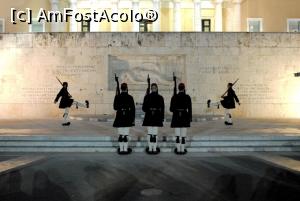 [P06] Schimbarea garzii » foto by andreea2995
 - 
<span class="allrVoted glyphicon glyphicon-heart hidden" id="av842500"></span>
<a class="m-l-10 hidden" id="sv842500" onclick="voting_Foto_DelVot(,842500,1710)" role="button">șterge vot <span class="glyphicon glyphicon-remove"></span></a>
<a id="v9842500" class=" c-red"  onclick="voting_Foto_SetVot(842500)" role="button"><span class="glyphicon glyphicon-heart-empty"></span> <b>LIKE</b> = Votează poza</a> <img class="hidden"  id="f842500W9" src="/imagini/loader.gif" border="0" /><span class="AjErrMes hidden" id="e842500ErM"></span>