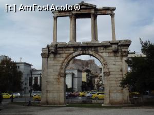 [P21] Arcul lui Hadrian şi Acropole văzut prin boltă » foto by irinad
 - 
<span class="allrVoted glyphicon glyphicon-heart hidden" id="av927820"></span>
<a class="m-l-10 hidden" id="sv927820" onclick="voting_Foto_DelVot(,927820,1710)" role="button">șterge vot <span class="glyphicon glyphicon-remove"></span></a>
<a id="v9927820" class=" c-red"  onclick="voting_Foto_SetVot(927820)" role="button"><span class="glyphicon glyphicon-heart-empty"></span> <b>LIKE</b> = Votează poza</a> <img class="hidden"  id="f927820W9" src="/imagini/loader.gif" border="0" /><span class="AjErrMes hidden" id="e927820ErM"></span>