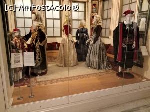 [P05] muzeul benaki » foto by gcristian
 - 
<span class="allrVoted glyphicon glyphicon-heart hidden" id="av823010"></span>
<a class="m-l-10 hidden" id="sv823010" onclick="voting_Foto_DelVot(,823010,1710)" role="button">șterge vot <span class="glyphicon glyphicon-remove"></span></a>
<a id="v9823010" class=" c-red"  onclick="voting_Foto_SetVot(823010)" role="button"><span class="glyphicon glyphicon-heart-empty"></span> <b>LIKE</b> = Votează poza</a> <img class="hidden"  id="f823010W9" src="/imagini/loader.gif" border="0" /><span class="AjErrMes hidden" id="e823010ErM"></span>