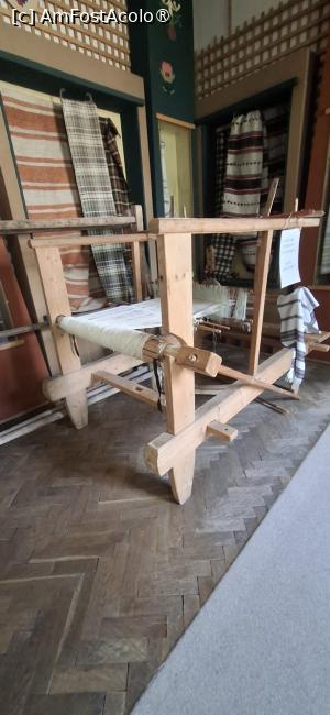 [P20] Vatra Dornei - Muzeul de Etnografie. Interior. » foto by iulianic
 - 
<span class="allrVoted glyphicon glyphicon-heart hidden" id="av1544218"></span>
<a class="m-l-10 hidden" id="sv1544218" onclick="voting_Foto_DelVot(,1544218,1782)" role="button">șterge vot <span class="glyphicon glyphicon-remove"></span></a>
<a id="v91544218" class=" c-red"  onclick="voting_Foto_SetVot(1544218)" role="button"><span class="glyphicon glyphicon-heart-empty"></span> <b>LIKE</b> = Votează poza</a> <img class="hidden"  id="f1544218W9" src="/imagini/loader.gif" border="0" /><span class="AjErrMes hidden" id="e1544218ErM"></span>