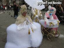 [P01] personaje costumate in Piata San Marco-la carnaval » foto by luciaoradea
 - 
<span class="allrVoted glyphicon glyphicon-heart hidden" id="av169479"></span>
<a class="m-l-10 hidden" id="sv169479" onclick="voting_Foto_DelVot(,169479,1793)" role="button">șterge vot <span class="glyphicon glyphicon-remove"></span></a>
<a id="v9169479" class=" c-red"  onclick="voting_Foto_SetVot(169479)" role="button"><span class="glyphicon glyphicon-heart-empty"></span> <b>LIKE</b> = Votează poza</a> <img class="hidden"  id="f169479W9" src="/imagini/loader.gif" border="0" /><span class="AjErrMes hidden" id="e169479ErM"></span>