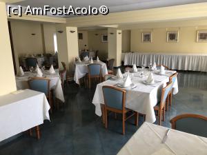 [P10] restaurantul unde se servea micul dejun » foto by Dan&Ema
 - 
<span class="allrVoted glyphicon glyphicon-heart hidden" id="av1069820"></span>
<a class="m-l-10 hidden" id="sv1069820" onclick="voting_Foto_DelVot(,1069820,1799)" role="button">șterge vot <span class="glyphicon glyphicon-remove"></span></a>
<a id="v91069820" class=" c-red"  onclick="voting_Foto_SetVot(1069820)" role="button"><span class="glyphicon glyphicon-heart-empty"></span> <b>LIKE</b> = Votează poza</a> <img class="hidden"  id="f1069820W9" src="/imagini/loader.gif" border="0" /><span class="AjErrMes hidden" id="e1069820ErM"></span>