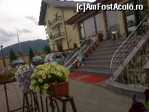 [P03] intrarea in restaurant » foto by mihai19
 - 
<span class="allrVoted glyphicon glyphicon-heart hidden" id="av246113"></span>
<a class="m-l-10 hidden" id="sv246113" onclick="voting_Foto_DelVot(,246113,1847)" role="button">șterge vot <span class="glyphicon glyphicon-remove"></span></a>
<a id="v9246113" class=" c-red"  onclick="voting_Foto_SetVot(246113)" role="button"><span class="glyphicon glyphicon-heart-empty"></span> <b>LIKE</b> = Votează poza</a> <img class="hidden"  id="f246113W9" src="/imagini/loader.gif" border="0" /><span class="AjErrMes hidden" id="e246113ErM"></span>