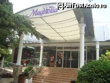 [P06] Fata hotel » foto by vacantamea2012
 - 
<span class="allrVoted glyphicon glyphicon-heart hidden" id="av467215"></span>
<a class="m-l-10 hidden" id="sv467215" onclick="voting_Foto_DelVot(,467215,1853)" role="button">șterge vot <span class="glyphicon glyphicon-remove"></span></a>
<a id="v9467215" class=" c-red"  onclick="voting_Foto_SetVot(467215)" role="button"><span class="glyphicon glyphicon-heart-empty"></span> <b>LIKE</b> = Votează poza</a> <img class="hidden"  id="f467215W9" src="/imagini/loader.gif" border="0" /><span class="AjErrMes hidden" id="e467215ErM"></span>