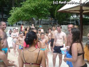 [P17] Echipa de animatori la piscina » foto by Denis70
 - 
<span class="allrVoted glyphicon glyphicon-heart hidden" id="av540265"></span>
<a class="m-l-10 hidden" id="sv540265" onclick="voting_Foto_DelVot(,540265,1853)" role="button">șterge vot <span class="glyphicon glyphicon-remove"></span></a>
<a id="v9540265" class=" c-red"  onclick="voting_Foto_SetVot(540265)" role="button"><span class="glyphicon glyphicon-heart-empty"></span> <b>LIKE</b> = Votează poza</a> <img class="hidden"  id="f540265W9" src="/imagini/loader.gif" border="0" /><span class="AjErrMes hidden" id="e540265ErM"></span>
