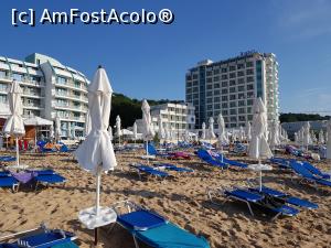 [P12] O parte din plaja proprie a unității de cazare.  » foto by Floryn81
 - 
<span class="allrVoted glyphicon glyphicon-heart hidden" id="av1081401"></span>
<a class="m-l-10 hidden" id="sv1081401" onclick="voting_Foto_DelVot(,1081401,1869)" role="button">șterge vot <span class="glyphicon glyphicon-remove"></span></a>
<a id="v91081401" class=" c-red"  onclick="voting_Foto_SetVot(1081401)" role="button"><span class="glyphicon glyphicon-heart-empty"></span> <b>LIKE</b> = Votează poza</a> <img class="hidden"  id="f1081401W9" src="/imagini/loader.gif" border="0" /><span class="AjErrMes hidden" id="e1081401ErM"></span>