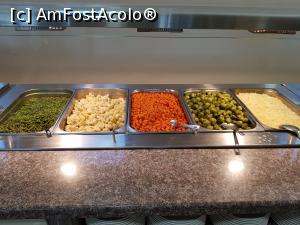 [P39] Hotelul Berlin Golden Beach, Nisipurile de Aur - masa de prânz.  » foto by Floryn81
 - 
<span class="allrVoted glyphicon glyphicon-heart hidden" id="av1081428"></span>
<a class="m-l-10 hidden" id="sv1081428" onclick="voting_Foto_DelVot(,1081428,1869)" role="button">șterge vot <span class="glyphicon glyphicon-remove"></span></a>
<a id="v91081428" class=" c-red"  onclick="voting_Foto_SetVot(1081428)" role="button"><span class="glyphicon glyphicon-heart-empty"></span> <b>LIKE</b> = Votează poza</a> <img class="hidden"  id="f1081428W9" src="/imagini/loader.gif" border="0" /><span class="AjErrMes hidden" id="e1081428ErM"></span>