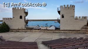 [P11] amfiteatru l&acirc;ngă hotel » foto by Ccucu
 - 
<span class="allrVoted glyphicon glyphicon-heart hidden" id="av1182254"></span>
<a class="m-l-10 hidden" id="sv1182254" onclick="voting_Foto_DelVot(,1182254,1869)" role="button">șterge vot <span class="glyphicon glyphicon-remove"></span></a>
<a id="v91182254" class=" c-red"  onclick="voting_Foto_SetVot(1182254)" role="button"><span class="glyphicon glyphicon-heart-empty"></span> <b>LIKE</b> = Votează poza</a> <img class="hidden"  id="f1182254W9" src="/imagini/loader.gif" border="0" /><span class="AjErrMes hidden" id="e1182254ErM"></span>