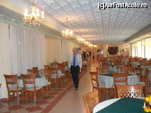 [P10] Interior restaurant » foto by maria55 †
 - 
<span class="allrVoted glyphicon glyphicon-heart hidden" id="av505994"></span>
<a class="m-l-10 hidden" id="sv505994" onclick="voting_Foto_DelVot(,505994,1872)" role="button">șterge vot <span class="glyphicon glyphicon-remove"></span></a>
<a id="v9505994" class=" c-red"  onclick="voting_Foto_SetVot(505994)" role="button"><span class="glyphicon glyphicon-heart-empty"></span> <b>LIKE</b> = Votează poza</a> <img class="hidden"  id="f505994W9" src="/imagini/loader.gif" border="0" /><span class="AjErrMes hidden" id="e505994ErM"></span>