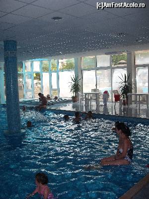 [P17] Piscina interioara.  » foto by maria55 †
 - 
<span class="allrVoted glyphicon glyphicon-heart hidden" id="av506002"></span>
<a class="m-l-10 hidden" id="sv506002" onclick="voting_Foto_DelVot(,506002,1872)" role="button">șterge vot <span class="glyphicon glyphicon-remove"></span></a>
<a id="v9506002" class=" c-red"  onclick="voting_Foto_SetVot(506002)" role="button"><span class="glyphicon glyphicon-heart-empty"></span> <b>LIKE</b> = Votează poza</a> <img class="hidden"  id="f506002W9" src="/imagini/loader.gif" border="0" /><span class="AjErrMes hidden" id="e506002ErM"></span>