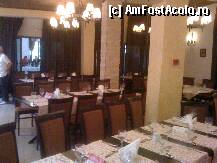 [P10] Din restaurant se poate vedea una din salile de conferinta. » foto by Alex_Macedo
 - 
<span class="allrVoted glyphicon glyphicon-heart hidden" id="av193833"></span>
<a class="m-l-10 hidden" id="sv193833" onclick="voting_Foto_DelVot(,193833,1881)" role="button">șterge vot <span class="glyphicon glyphicon-remove"></span></a>
<a id="v9193833" class=" c-red"  onclick="voting_Foto_SetVot(193833)" role="button"><span class="glyphicon glyphicon-heart-empty"></span> <b>LIKE</b> = Votează poza</a> <img class="hidden"  id="f193833W9" src="/imagini/loader.gif" border="0" /><span class="AjErrMes hidden" id="e193833ErM"></span>
