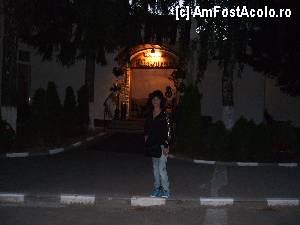 [P38] tory in fata restaurantului bavaria!  » foto by bigu_2006_rapid
 - 
<span class="allrVoted glyphicon glyphicon-heart hidden" id="av358625"></span>
<a class="m-l-10 hidden" id="sv358625" onclick="voting_Foto_DelVot(,358625,1881)" role="button">șterge vot <span class="glyphicon glyphicon-remove"></span></a>
<a id="v9358625" class=" c-red"  onclick="voting_Foto_SetVot(358625)" role="button"><span class="glyphicon glyphicon-heart-empty"></span> <b>LIKE</b> = Votează poza</a> <img class="hidden"  id="f358625W9" src="/imagini/loader.gif" border="0" /><span class="AjErrMes hidden" id="e358625ErM"></span>