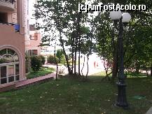 [P14] Pe drumul spre plaja. Poate parea lung (500-600metri) dar se parcurge foarte usor.  » foto by bobyrodin
 - 
<span class="allrVoted glyphicon glyphicon-heart hidden" id="av401315"></span>
<a class="m-l-10 hidden" id="sv401315" onclick="voting_Foto_DelVot(,401315,1932)" role="button">șterge vot <span class="glyphicon glyphicon-remove"></span></a>
<a id="v9401315" class=" c-red"  onclick="voting_Foto_SetVot(401315)" role="button"><span class="glyphicon glyphicon-heart-empty"></span> <b>LIKE</b> = Votează poza</a> <img class="hidden"  id="f401315W9" src="/imagini/loader.gif" border="0" /><span class="AjErrMes hidden" id="e401315ErM"></span>
