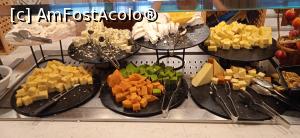 [P05] Br&acirc;nzeturi, masa de pranz » foto by Madalina2409
 - 
<span class="allrVoted glyphicon glyphicon-heart hidden" id="av1242940"></span>
<a class="m-l-10 hidden" id="sv1242940" onclick="voting_Foto_DelVot(,1242940,1941)" role="button">șterge vot <span class="glyphicon glyphicon-remove"></span></a>
<a id="v91242940" class=" c-red"  onclick="voting_Foto_SetVot(1242940)" role="button"><span class="glyphicon glyphicon-heart-empty"></span> <b>LIKE</b> = Votează poza</a> <img class="hidden"  id="f1242940W9" src="/imagini/loader.gif" border="0" /><span class="AjErrMes hidden" id="e1242940ErM"></span>