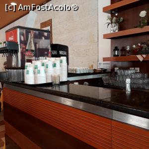 [P06] O parte din barul self service » foto by Storia
 - 
<span class="allrVoted glyphicon glyphicon-heart hidden" id="av1099926"></span>
<a class="m-l-10 hidden" id="sv1099926" onclick="voting_Foto_DelVot(,1099926,1941)" role="button">șterge vot <span class="glyphicon glyphicon-remove"></span></a>
<a id="v91099926" class=" c-red"  onclick="voting_Foto_SetVot(1099926)" role="button"><span class="glyphicon glyphicon-heart-empty"></span> <b>LIKE</b> = Votează poza</a> <img class="hidden"  id="f1099926W9" src="/imagini/loader.gif" border="0" /><span class="AjErrMes hidden" id="e1099926ErM"></span>