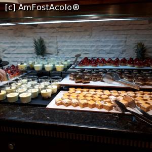 [P07] Deserturi la restaurant » foto by Storia
 - 
<span class="allrVoted glyphicon glyphicon-heart hidden" id="av1099928"></span>
<a class="m-l-10 hidden" id="sv1099928" onclick="voting_Foto_DelVot(,1099928,1941)" role="button">șterge vot <span class="glyphicon glyphicon-remove"></span></a>
<a id="v91099928" class=" c-red"  onclick="voting_Foto_SetVot(1099928)" role="button"><span class="glyphicon glyphicon-heart-empty"></span> <b>LIKE</b> = Votează poza</a> <img class="hidden"  id="f1099928W9" src="/imagini/loader.gif" border="0" /><span class="AjErrMes hidden" id="e1099928ErM"></span>