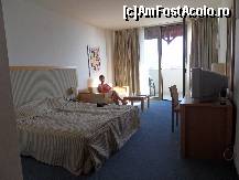 [P11] Camera in care am stat - spatioasa, cu vedere la mare si foarte curata » foto by ancabanu
 - 
<span class="allrVoted glyphicon glyphicon-heart hidden" id="av46981"></span>
<a class="m-l-10 hidden" id="sv46981" onclick="voting_Foto_DelVot(,46981,1941)" role="button">șterge vot <span class="glyphicon glyphicon-remove"></span></a>
<a id="v946981" class=" c-red"  onclick="voting_Foto_SetVot(46981)" role="button"><span class="glyphicon glyphicon-heart-empty"></span> <b>LIKE</b> = Votează poza</a> <img class="hidden"  id="f46981W9" src="/imagini/loader.gif" border="0" /><span class="AjErrMes hidden" id="e46981ErM"></span>