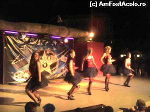 [P15] Animatoarele de la Club Calimera in actiune! ; -)  » foto by FlorinAndrei
 - 
<span class="allrVoted glyphicon glyphicon-heart hidden" id="av613006"></span>
<a class="m-l-10 hidden" id="sv613006" onclick="voting_Foto_DelVot(,613006,1945)" role="button">șterge vot <span class="glyphicon glyphicon-remove"></span></a>
<a id="v9613006" class=" c-red"  onclick="voting_Foto_SetVot(613006)" role="button"><span class="glyphicon glyphicon-heart-empty"></span> <b>LIKE</b> = Votează poza</a> <img class="hidden"  id="f613006W9" src="/imagini/loader.gif" border="0" /><span class="AjErrMes hidden" id="e613006ErM"></span>