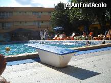 [P15] La piscina se afla si o mini trambulina pentru cei interesaţi. » foto by fluturas1*
 - 
<span class="allrVoted glyphicon glyphicon-heart hidden" id="av131516"></span>
<a class="m-l-10 hidden" id="sv131516" onclick="voting_Foto_DelVot(,131516,1955)" role="button">șterge vot <span class="glyphicon glyphicon-remove"></span></a>
<a id="v9131516" class=" c-red"  onclick="voting_Foto_SetVot(131516)" role="button"><span class="glyphicon glyphicon-heart-empty"></span> <b>LIKE</b> = Votează poza</a> <img class="hidden"  id="f131516W9" src="/imagini/loader.gif" border="0" /><span class="AjErrMes hidden" id="e131516ErM"></span>