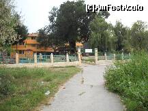 [P03] Se observă intrarea pe terasa aflată în incinta hotelului. » foto by fluturas1*
 - 
<span class="allrVoted glyphicon glyphicon-heart hidden" id="av131469"></span>
<a class="m-l-10 hidden" id="sv131469" onclick="voting_Foto_DelVot(,131469,1955)" role="button">șterge vot <span class="glyphicon glyphicon-remove"></span></a>
<a id="v9131469" class=" c-red"  onclick="voting_Foto_SetVot(131469)" role="button"><span class="glyphicon glyphicon-heart-empty"></span> <b>LIKE</b> = Votează poza</a> <img class="hidden"  id="f131469W9" src="/imagini/loader.gif" border="0" /><span class="AjErrMes hidden" id="e131469ErM"></span>