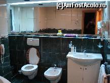 [P16] O adevărată baie de hotel. » foto by lucsim
 - 
<span class="allrVoted glyphicon glyphicon-heart hidden" id="av231484"></span>
<a class="m-l-10 hidden" id="sv231484" onclick="voting_Foto_DelVot(,231484,1981)" role="button">șterge vot <span class="glyphicon glyphicon-remove"></span></a>
<a id="v9231484" class=" c-red"  onclick="voting_Foto_SetVot(231484)" role="button"><span class="glyphicon glyphicon-heart-empty"></span> <b>LIKE</b> = Votează poza</a> <img class="hidden"  id="f231484W9" src="/imagini/loader.gif" border="0" /><span class="AjErrMes hidden" id="e231484ErM"></span>