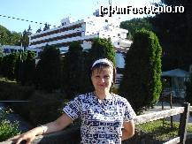 [P07] Pe podețul de pe pârâul Moneasa. În spate este hotelul. » foto by lucsim
 - 
<span class="allrVoted glyphicon glyphicon-heart hidden" id="av231472"></span>
<a class="m-l-10 hidden" id="sv231472" onclick="voting_Foto_DelVot(,231472,1981)" role="button">șterge vot <span class="glyphicon glyphicon-remove"></span></a>
<a id="v9231472" class=" c-red"  onclick="voting_Foto_SetVot(231472)" role="button"><span class="glyphicon glyphicon-heart-empty"></span> <b>LIKE</b> = Votează poza</a> <img class="hidden"  id="f231472W9" src="/imagini/loader.gif" border="0" /><span class="AjErrMes hidden" id="e231472ErM"></span>