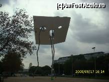 [P06] O statuie dintr-un parc » foto by tonymaestrul*
 - 
<span class="allrVoted glyphicon glyphicon-heart hidden" id="av334095"></span>
<a class="m-l-10 hidden" id="sv334095" onclick="voting_Foto_DelVot(,334095,1999)" role="button">șterge vot <span class="glyphicon glyphicon-remove"></span></a>
<a id="v9334095" class=" c-red"  onclick="voting_Foto_SetVot(334095)" role="button"><span class="glyphicon glyphicon-heart-empty"></span> <b>LIKE</b> = Votează poza</a> <img class="hidden"  id="f334095W9" src="/imagini/loader.gif" border="0" /><span class="AjErrMes hidden" id="e334095ErM"></span>