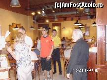 [P39] sala unde am mancat, unde acel 'nene' de 60+ vorbea engleza satisfacator si unde debarasarea era rapida,eficienta si fara prea mare deranj adus clientilor. » foto by roth
 - 
<span class="allrVoted glyphicon glyphicon-heart hidden" id="av266085"></span>
<a class="m-l-10 hidden" id="sv266085" onclick="voting_Foto_DelVot(,266085,1999)" role="button">șterge vot <span class="glyphicon glyphicon-remove"></span></a>
<a id="v9266085" class=" c-red"  onclick="voting_Foto_SetVot(266085)" role="button"><span class="glyphicon glyphicon-heart-empty"></span> <b>LIKE</b> = Votează poza</a> <img class="hidden"  id="f266085W9" src="/imagini/loader.gif" border="0" /><span class="AjErrMes hidden" id="e266085ErM"></span>