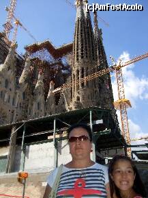 [P15] Sagrada Familia-vedere din spate, Bety&Ioana sept.2010 » foto by florintoma
 - 
<span class="allrVoted glyphicon glyphicon-heart hidden" id="av185918"></span>
<a class="m-l-10 hidden" id="sv185918" onclick="voting_Foto_DelVot(,185918,1999)" role="button">șterge vot <span class="glyphicon glyphicon-remove"></span></a>
<a id="v9185918" class=" c-red"  onclick="voting_Foto_SetVot(185918)" role="button"><span class="glyphicon glyphicon-heart-empty"></span> <b>LIKE</b> = Votează poza</a> <img class="hidden"  id="f185918W9" src="/imagini/loader.gif" border="0" /><span class="AjErrMes hidden" id="e185918ErM"></span>